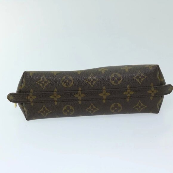 LOUIS VUITTON Monogram Trousse Demi Ronde Cosmetic Pouch M47520 LV Auth 67715 - Picture 9 of 14